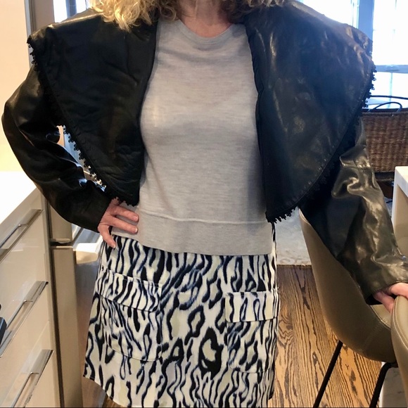 Vintage 80’s Cropped Leather Jacket, Sz 6-8 - Picture 2 of 9